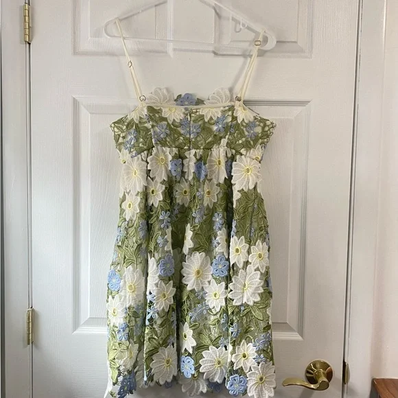 Mestiza New York Floral Lace Scolloped Cataleya Mini Formal Summer Dress - Picture 8 of 14